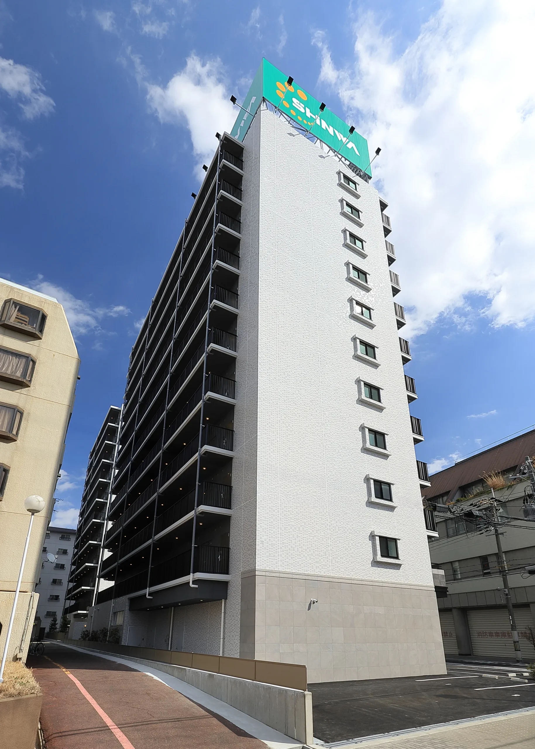 スプランディッド新大阪Ⅵ：北西側外観