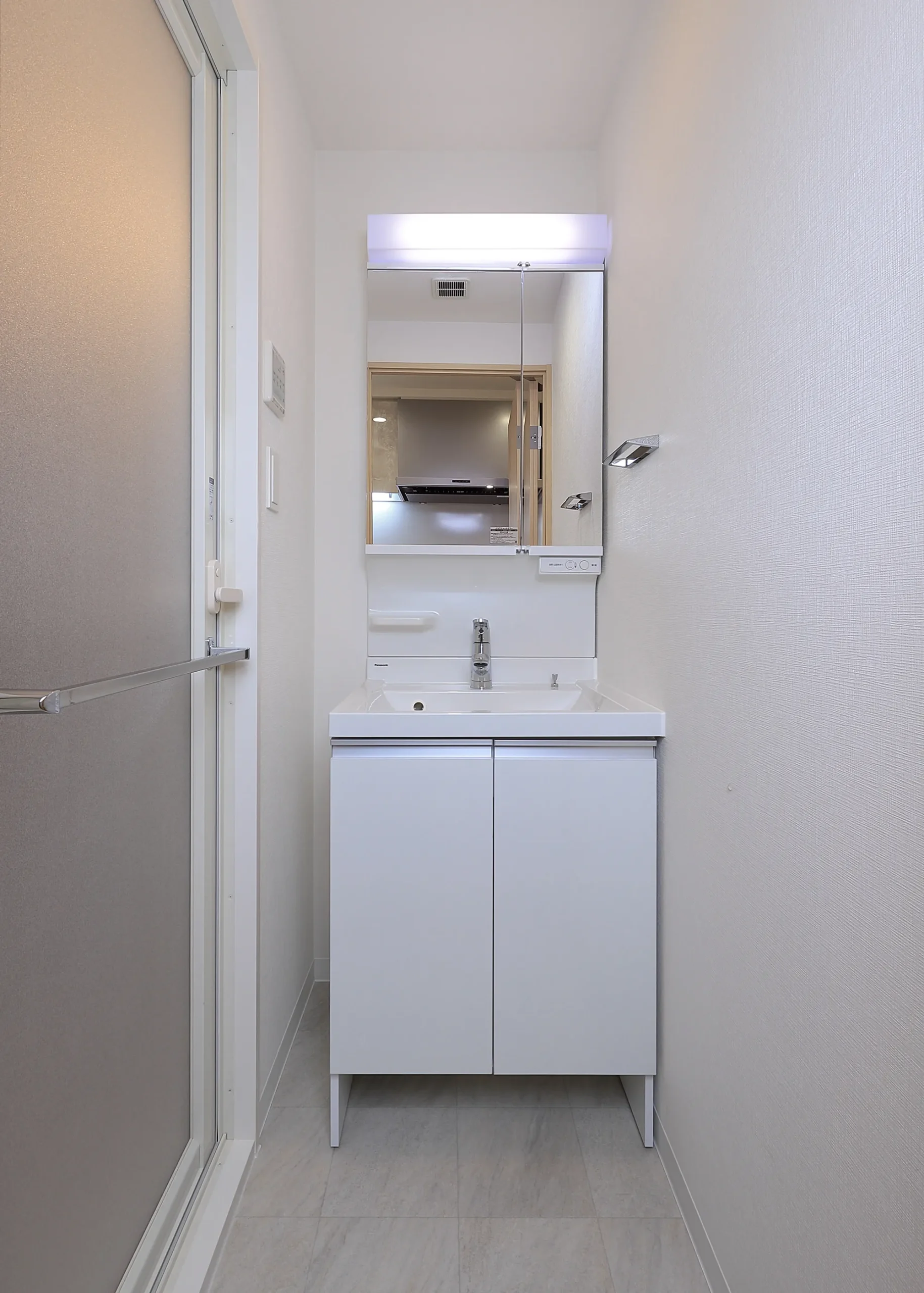 スプランディッドⅧ：奇数階（Cタイプ）：洗面室