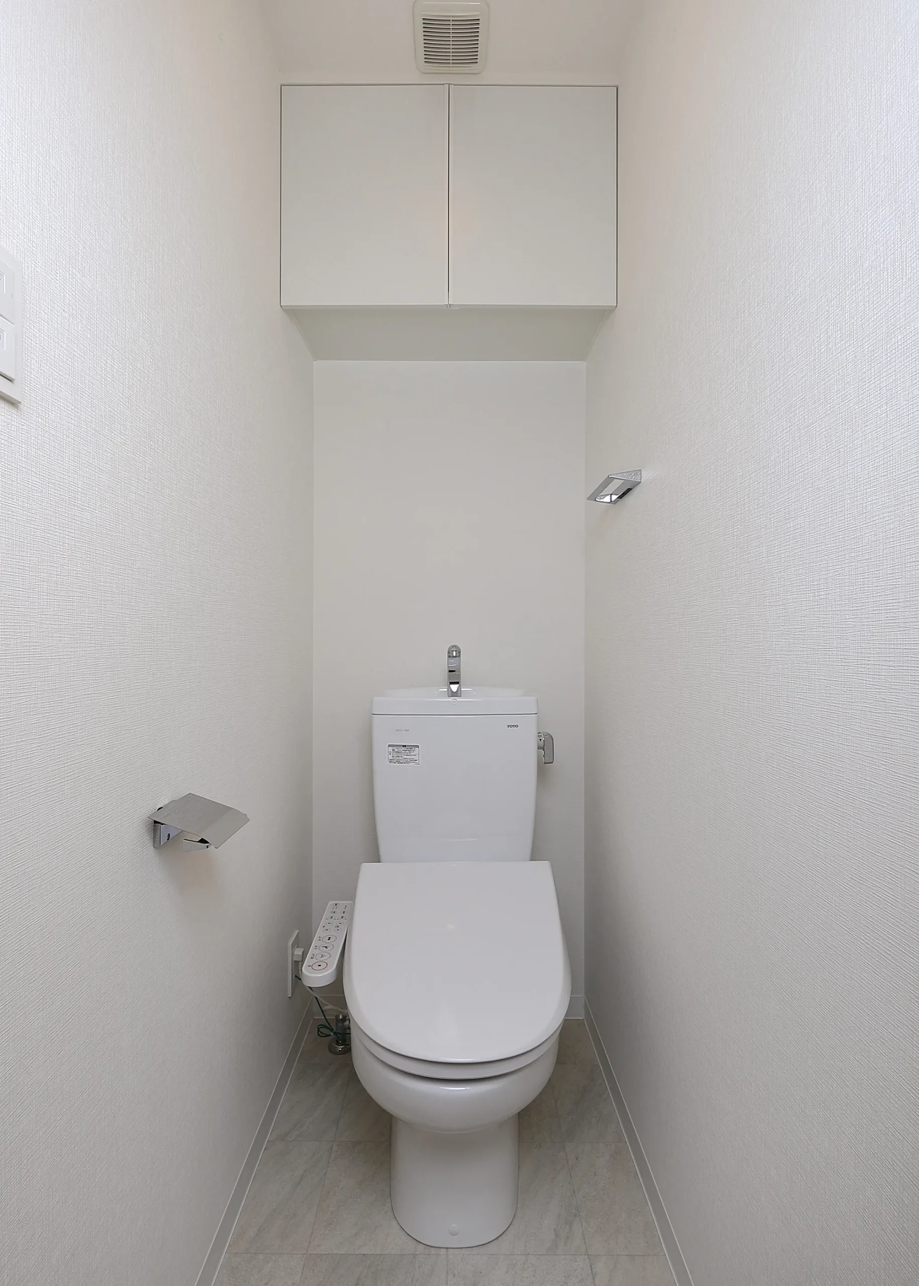 スプランディッドⅧ：奇数階（Cタイプ）：トイレ