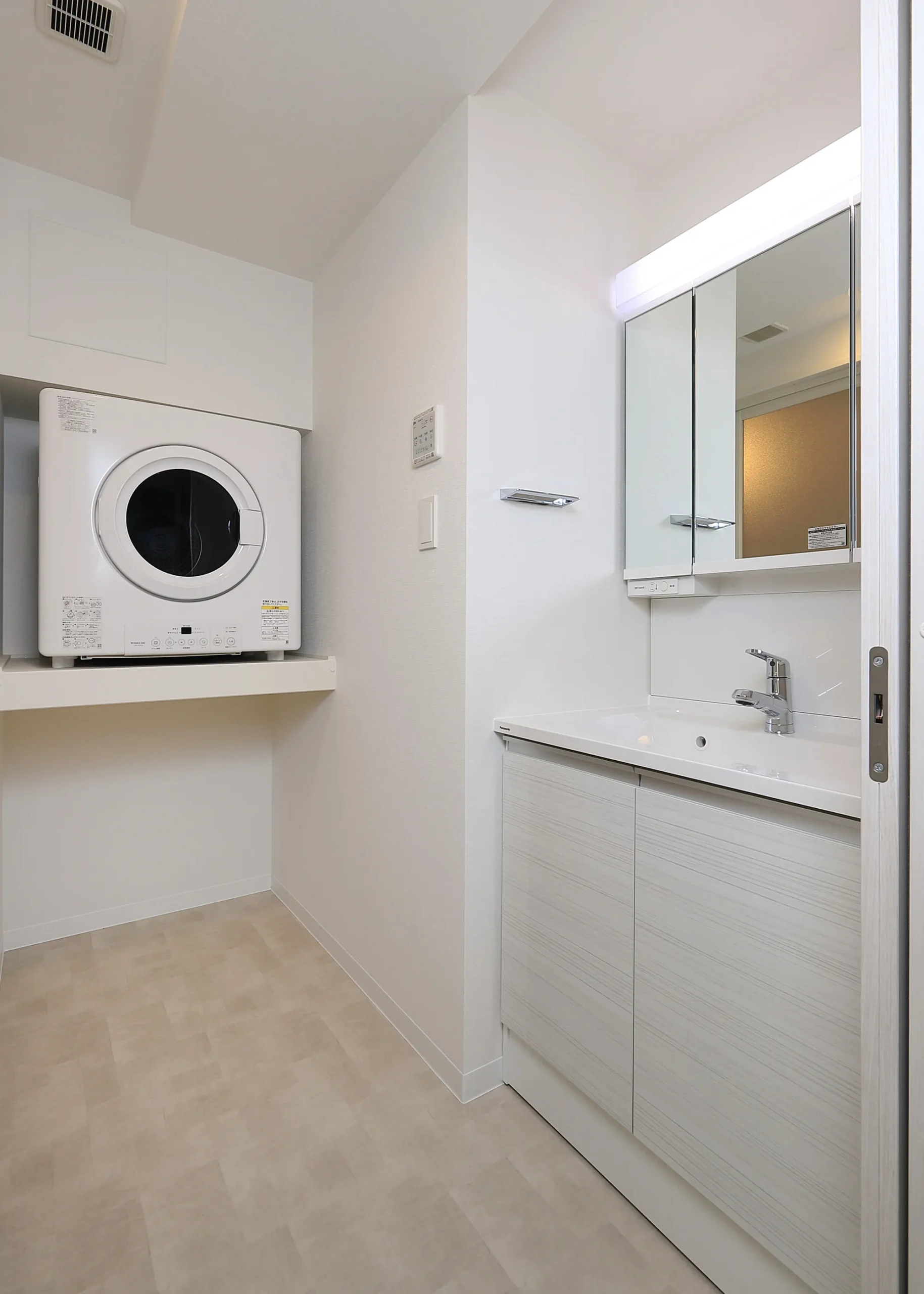 スプランディッドⅧ：Aタイプ：洗面室