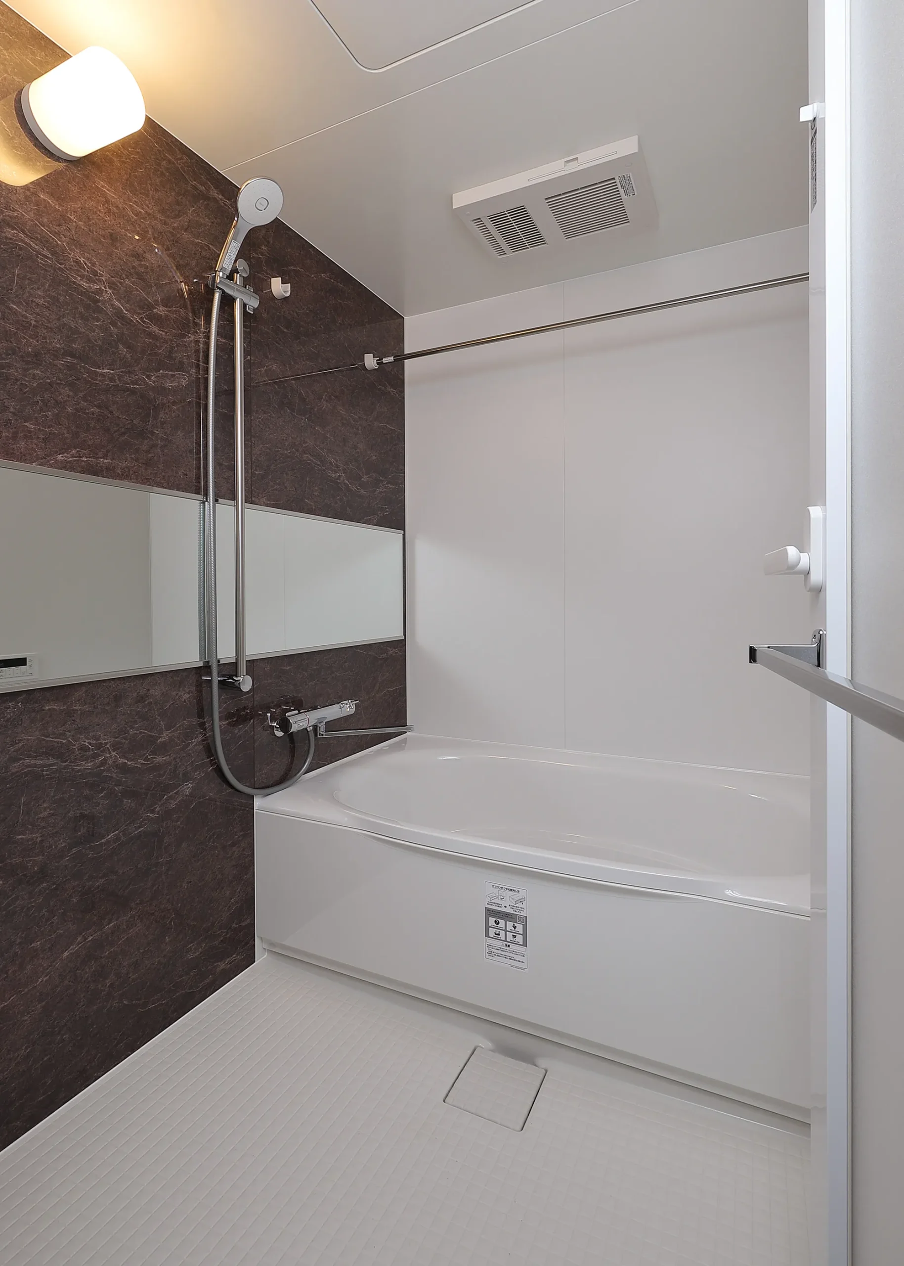 スプランディッド茨木天王：Cタイプ：浴室