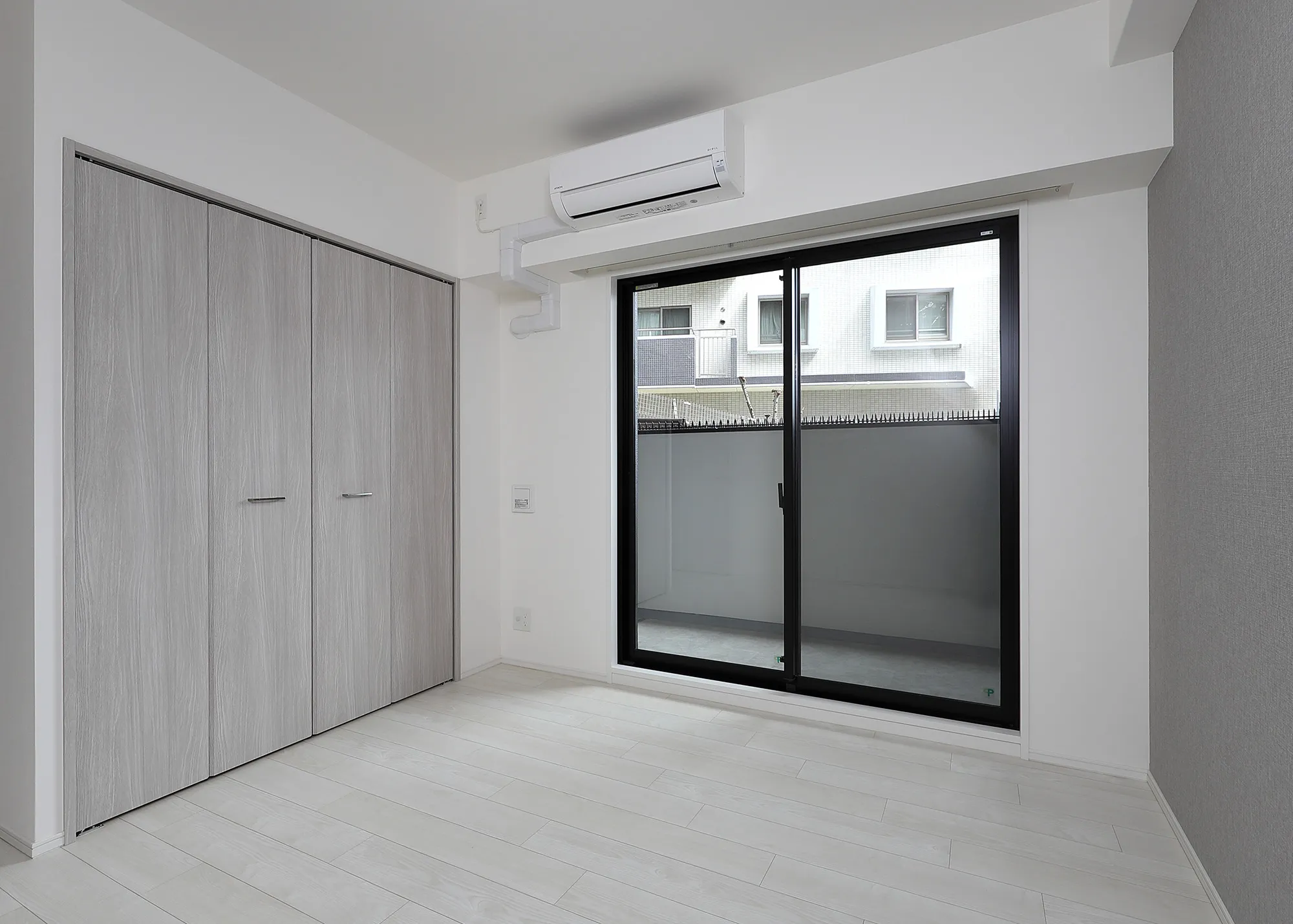 スプランディッド茨木天王：C’タイプ：洋室１