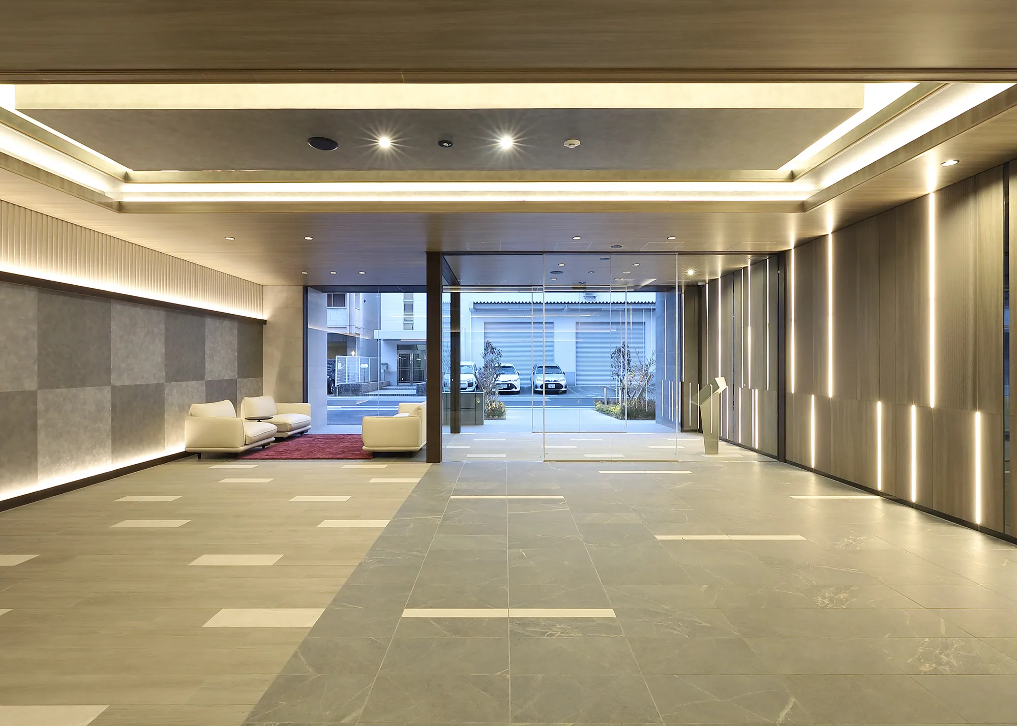 スプランディッド新大阪Ⅶ：エントランスホール