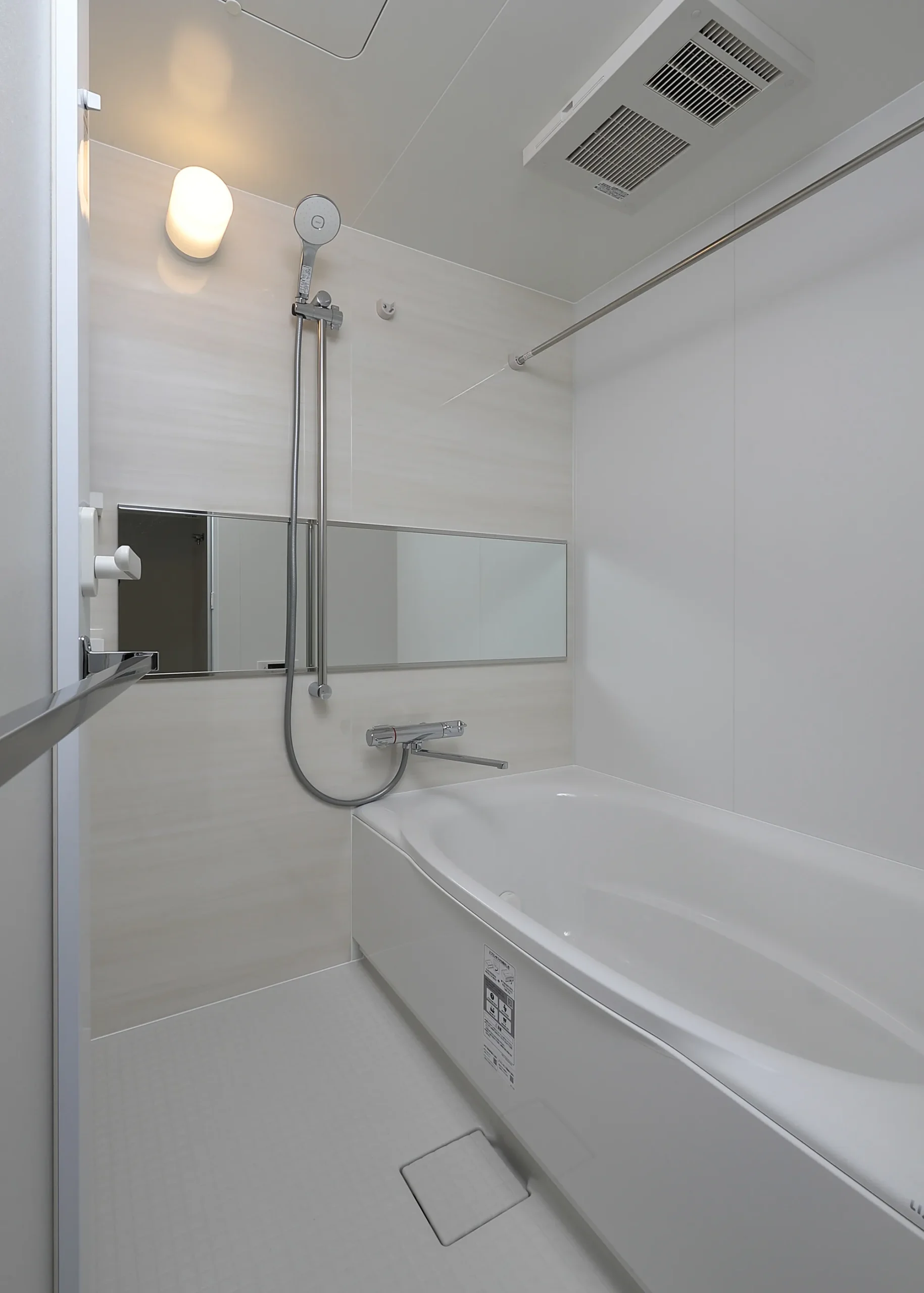 スプランディッド新大阪Ⅶ：Aタイプ：ユニットバス