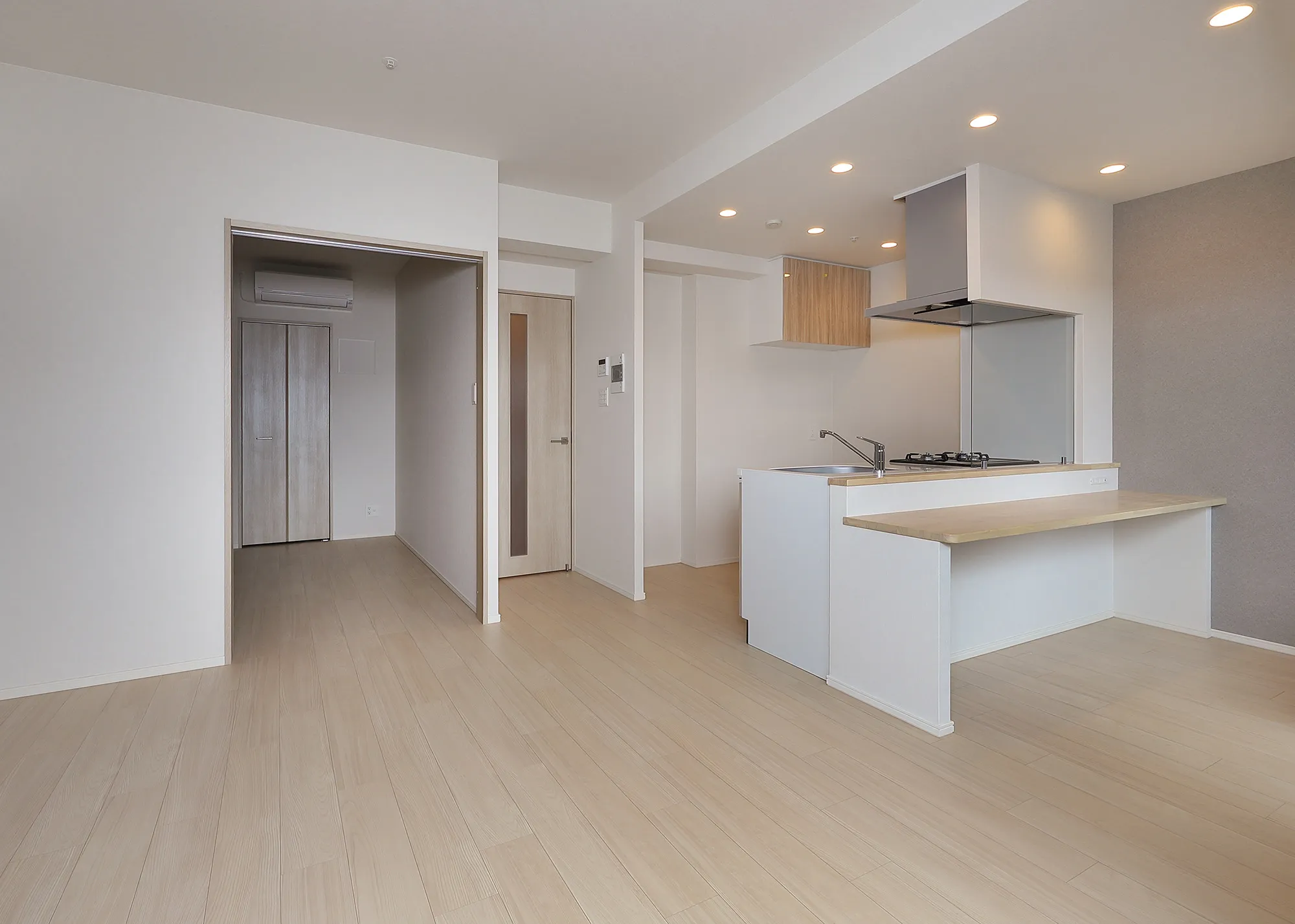 スプランディッド茨木天王：Bタイプ：LDK・洋室