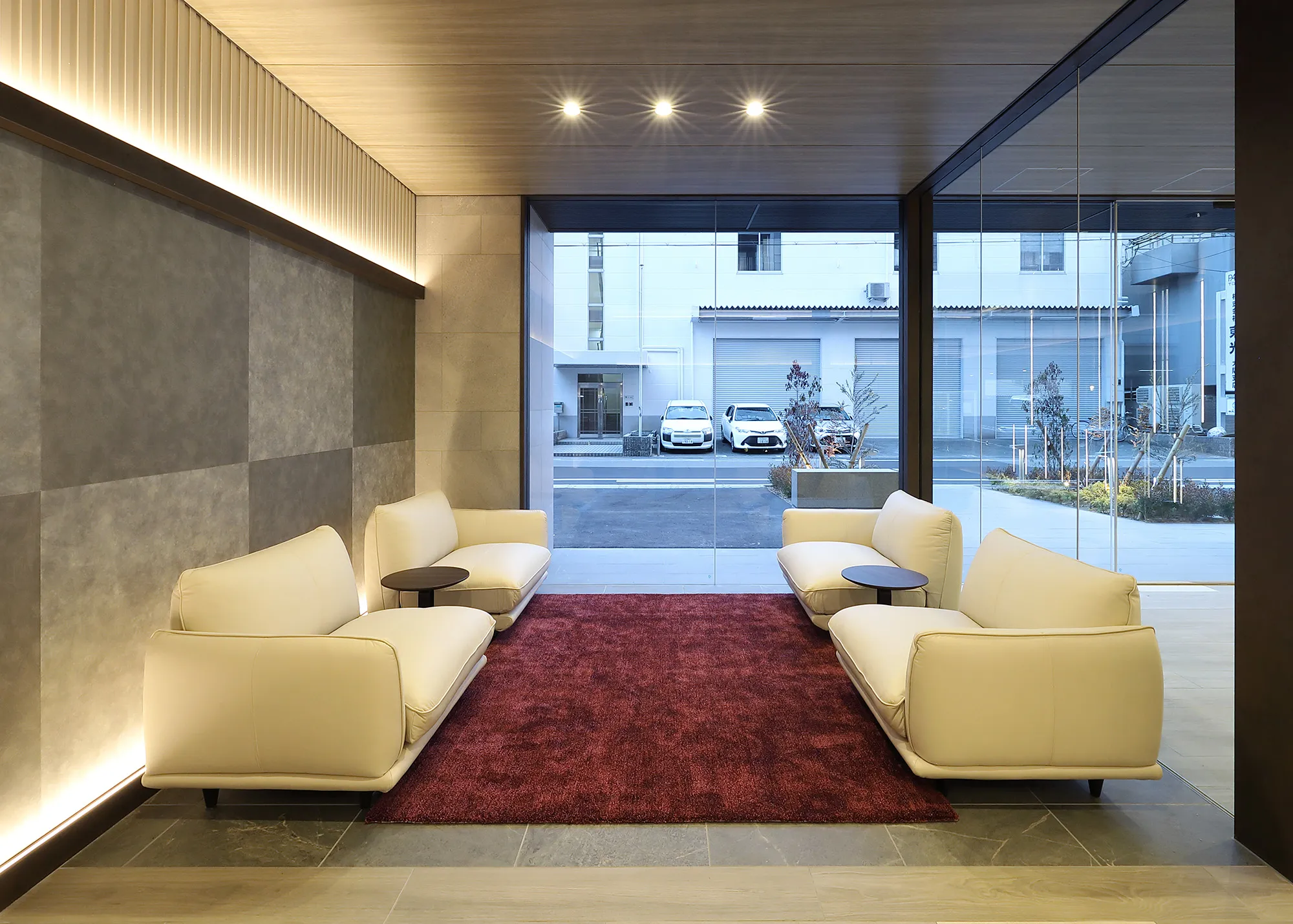 スプランディッド新大阪Ⅶ：エントランスホール