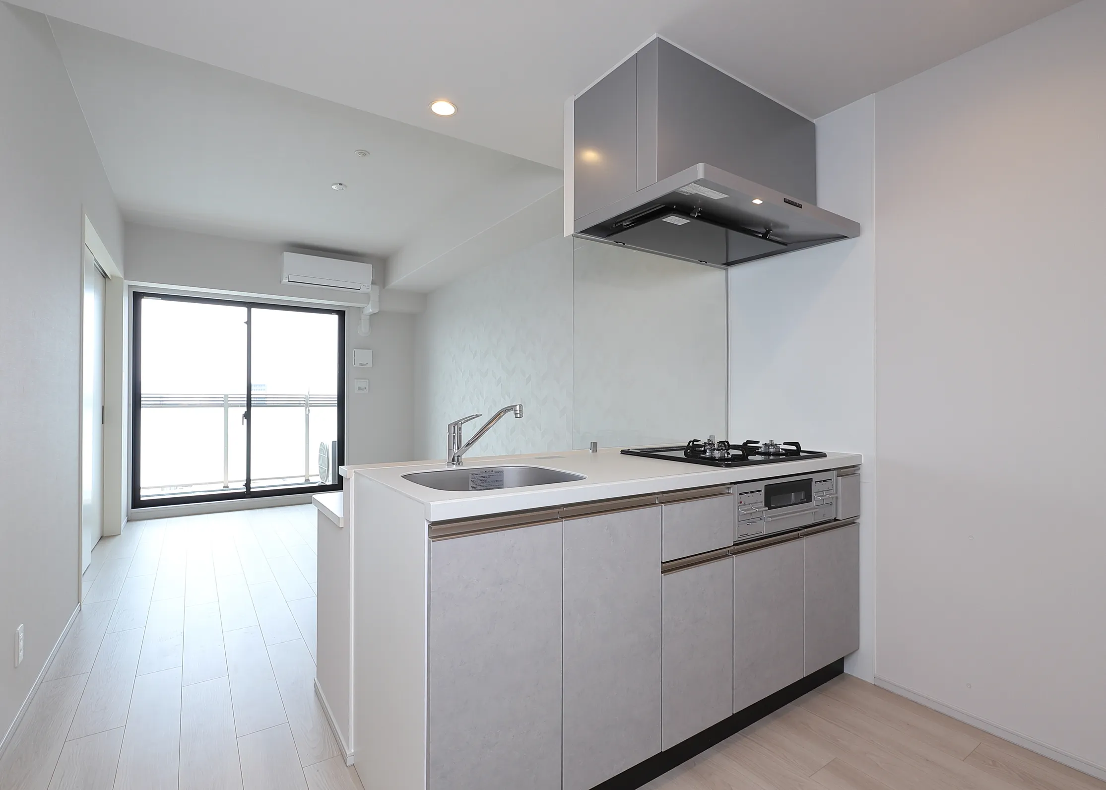 LA GRACE SENBAYASHI：キッチン