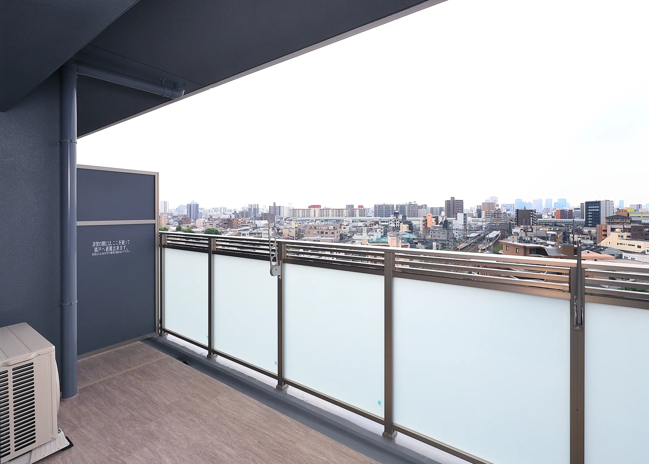 LA GRACE SENBAYASHI：バルコニー