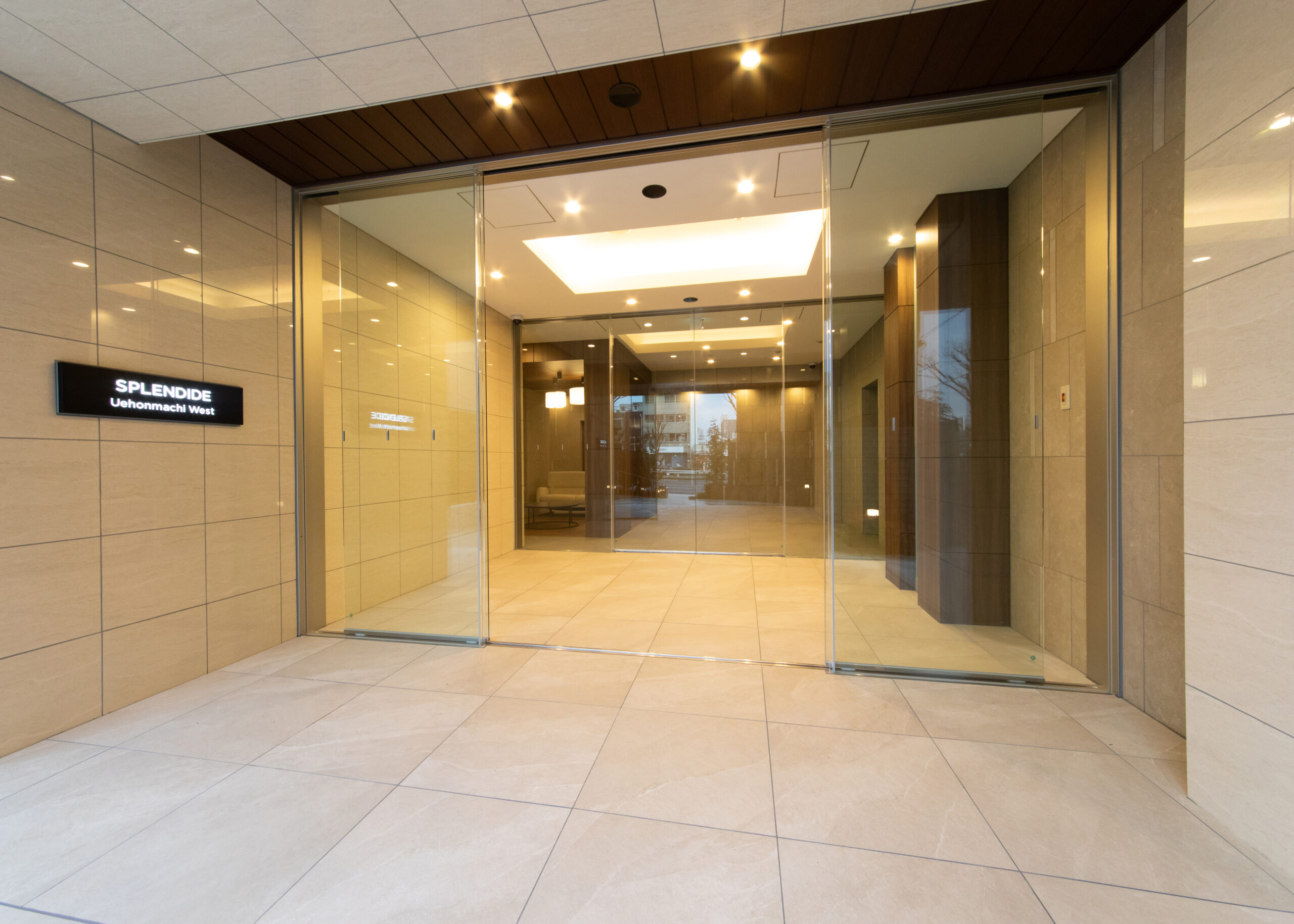 スプランディッド上本町WEST