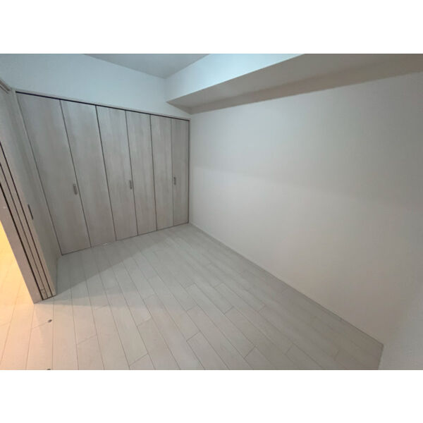 スプランディッドXI(イレブン)：室内