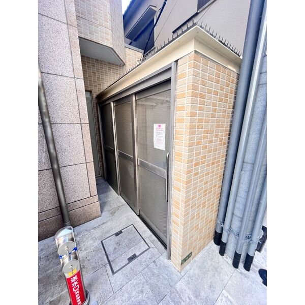 スプランディッド野江：ゴミ置き場