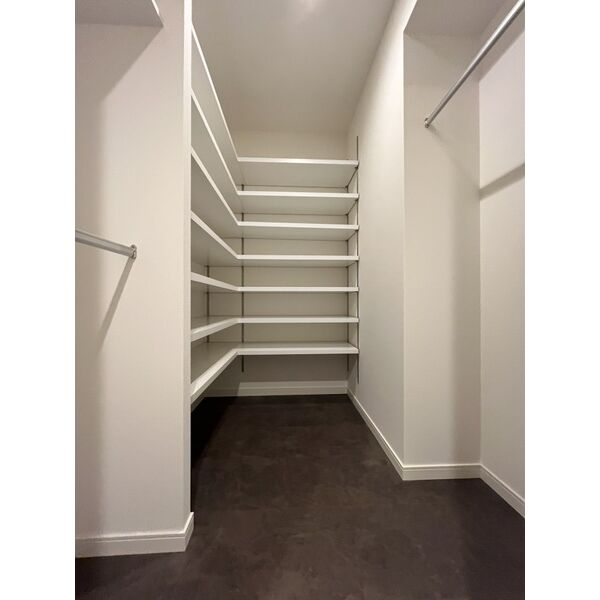 Draw上本町：収納