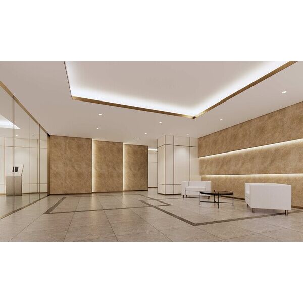 スプランディッドX：エントランスイメージ