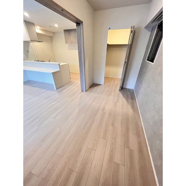 スプランディッドX：洋室