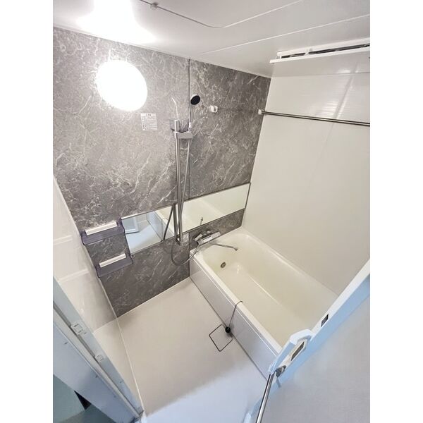 スプランディッドX：バスルーム