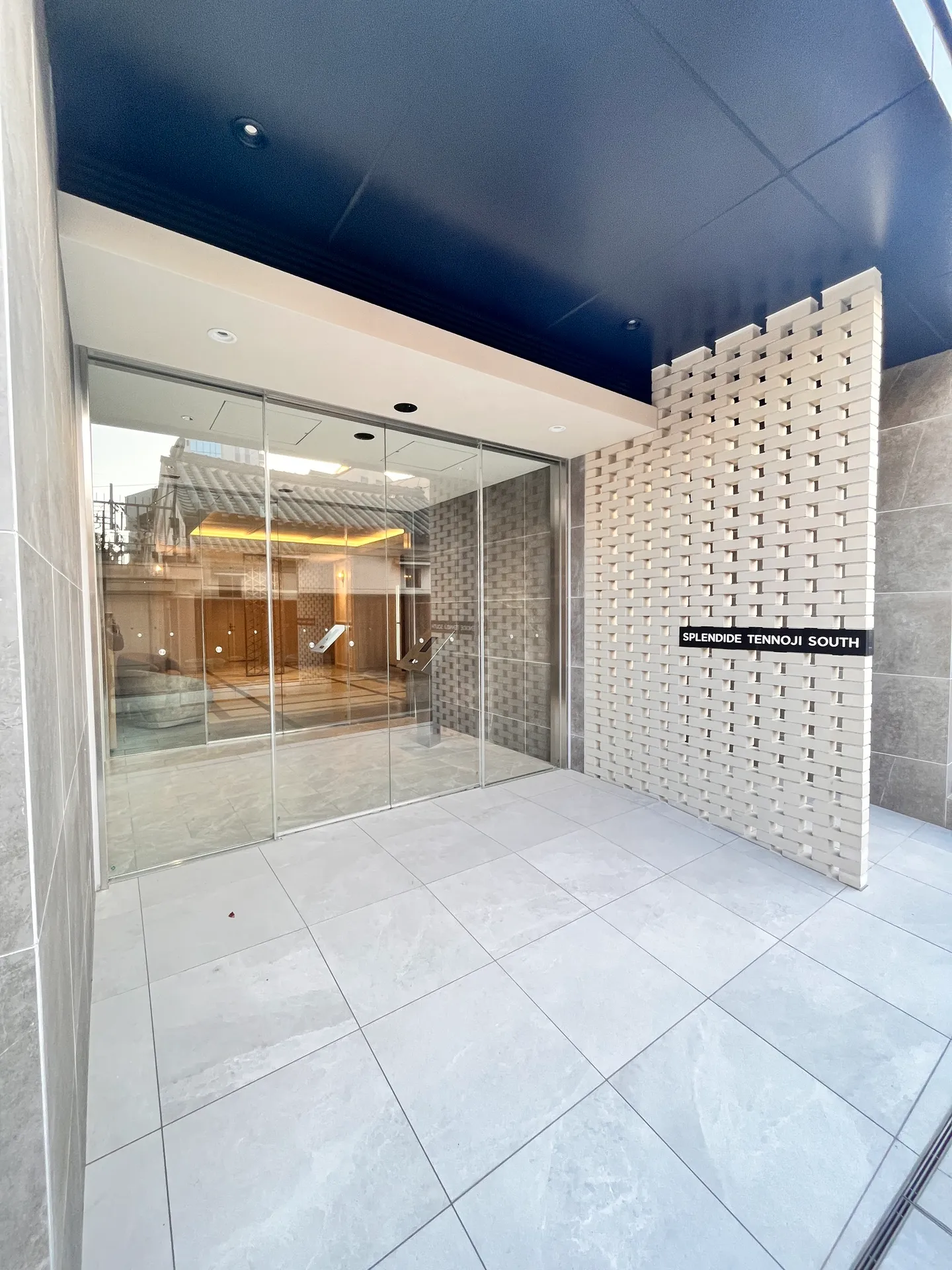 スプランディッド天王寺SOUTH：エントランス