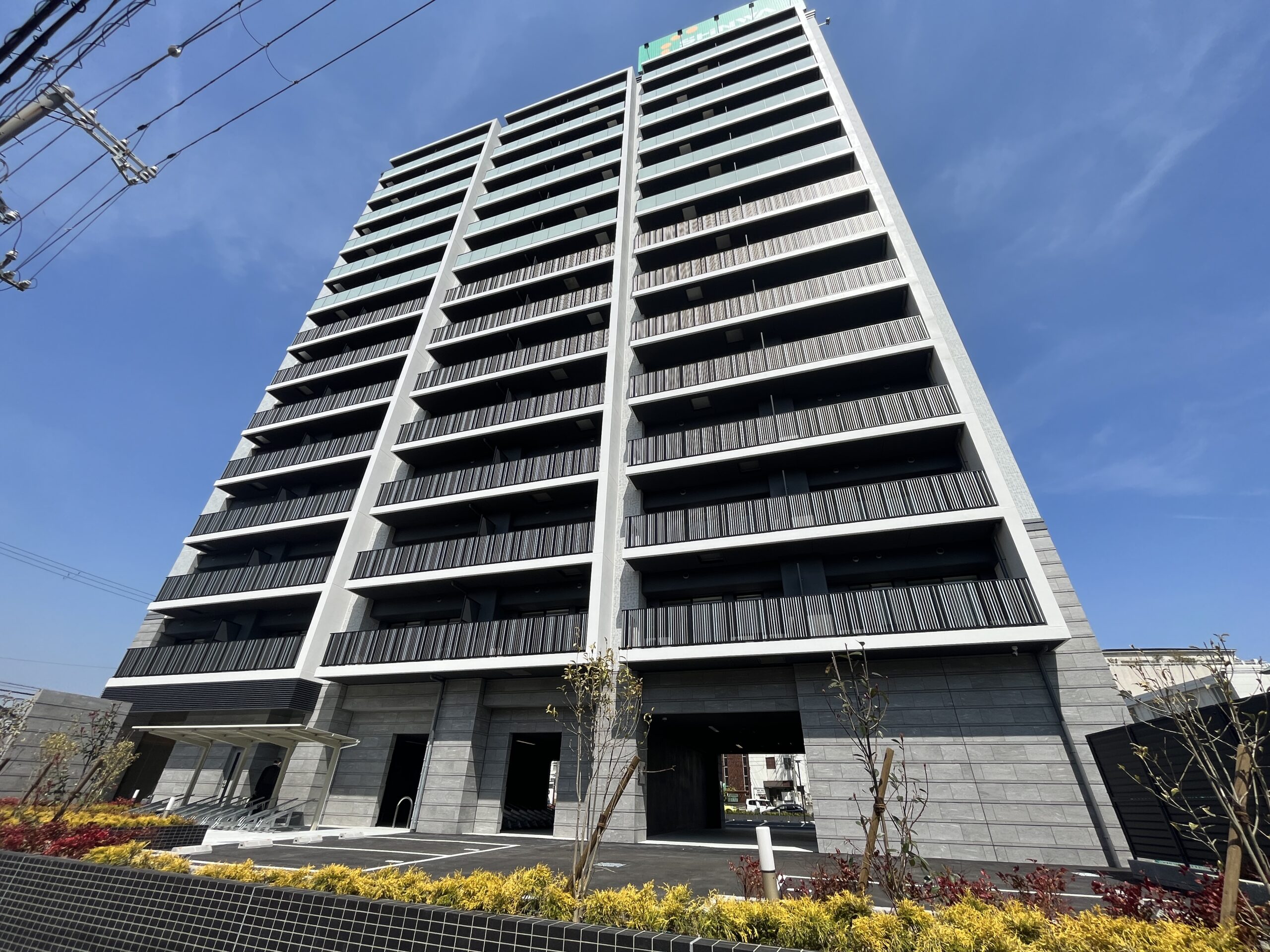 スプランディッド大阪NAMBA LINE：外観