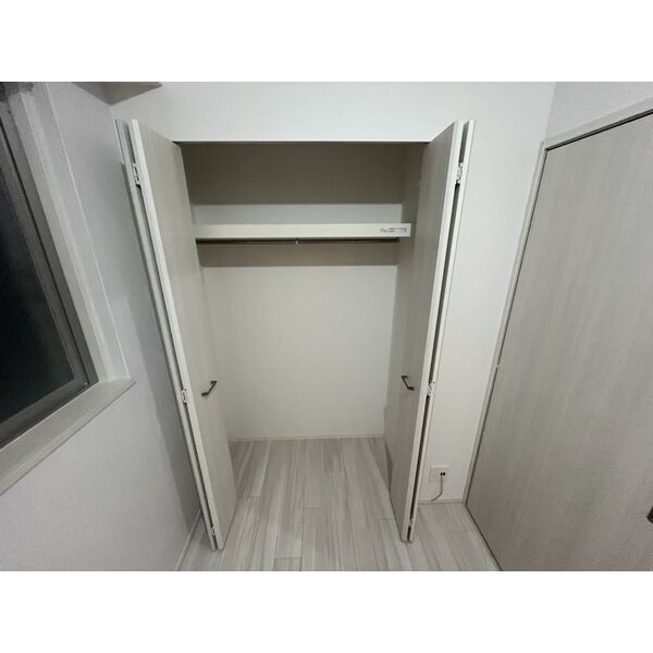 スプランディッドあびこ駅前DUE：2LDK(クローゼット)