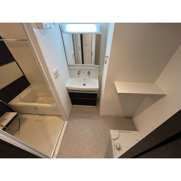 ラ・フェスタ真田山：洗面台（Bタイプ）