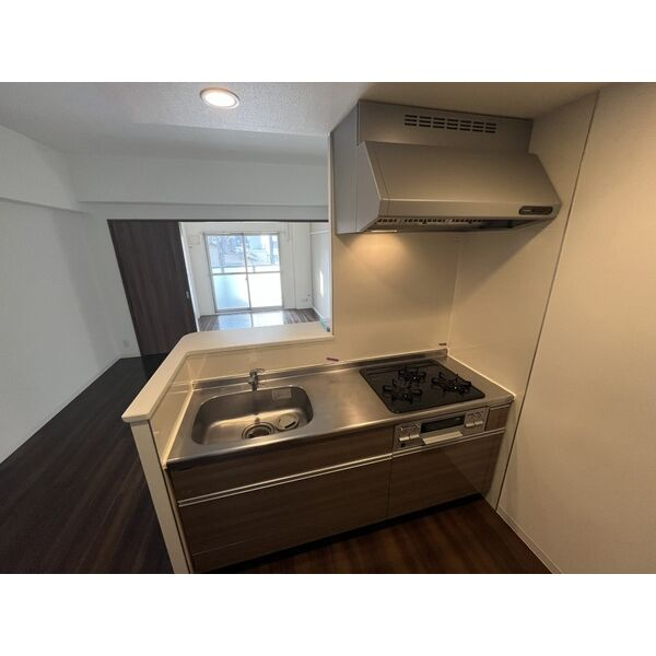 ラ・フェスタ真田山：キッチン（Aタイプ）