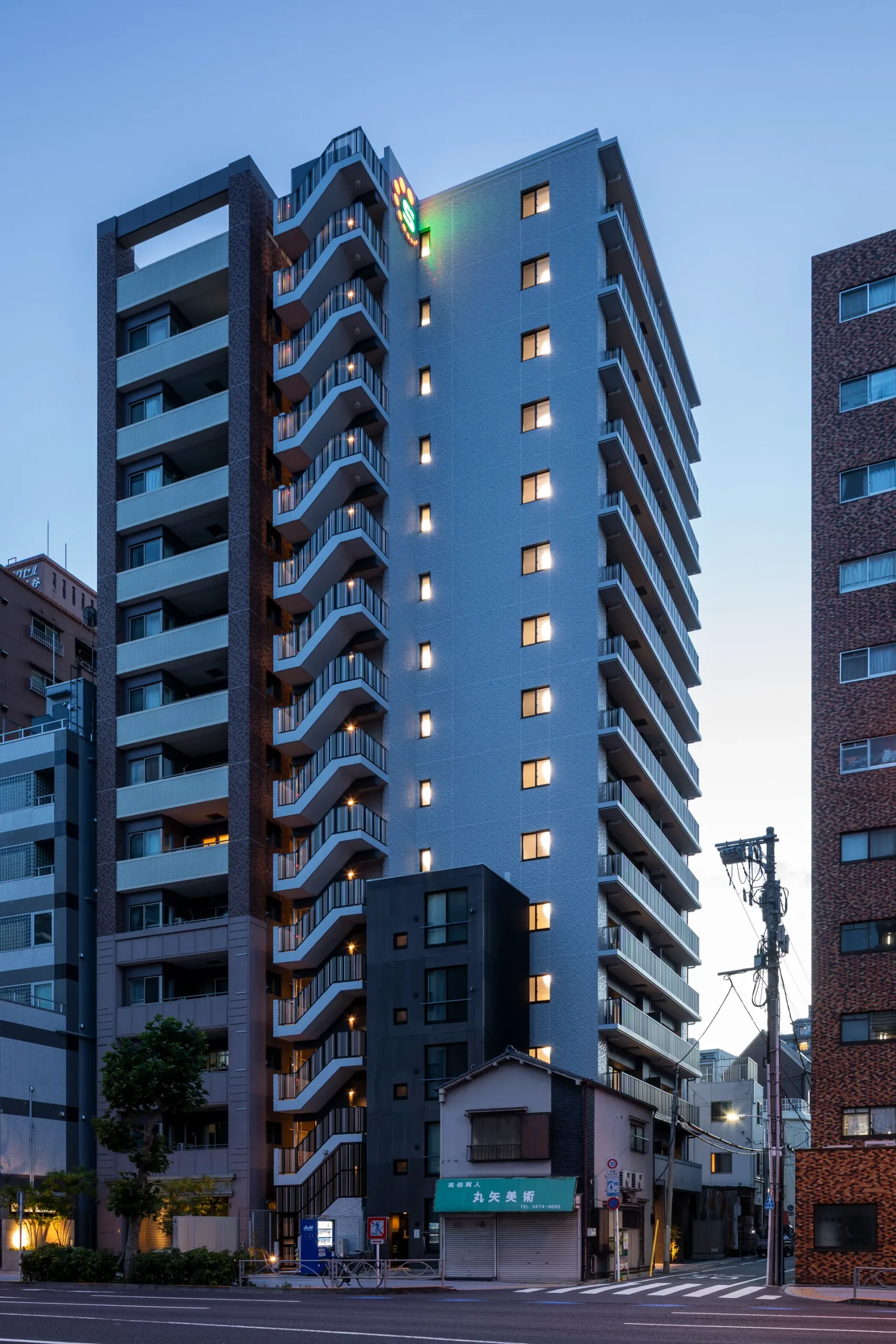 スプランディッド上野North：ロビー